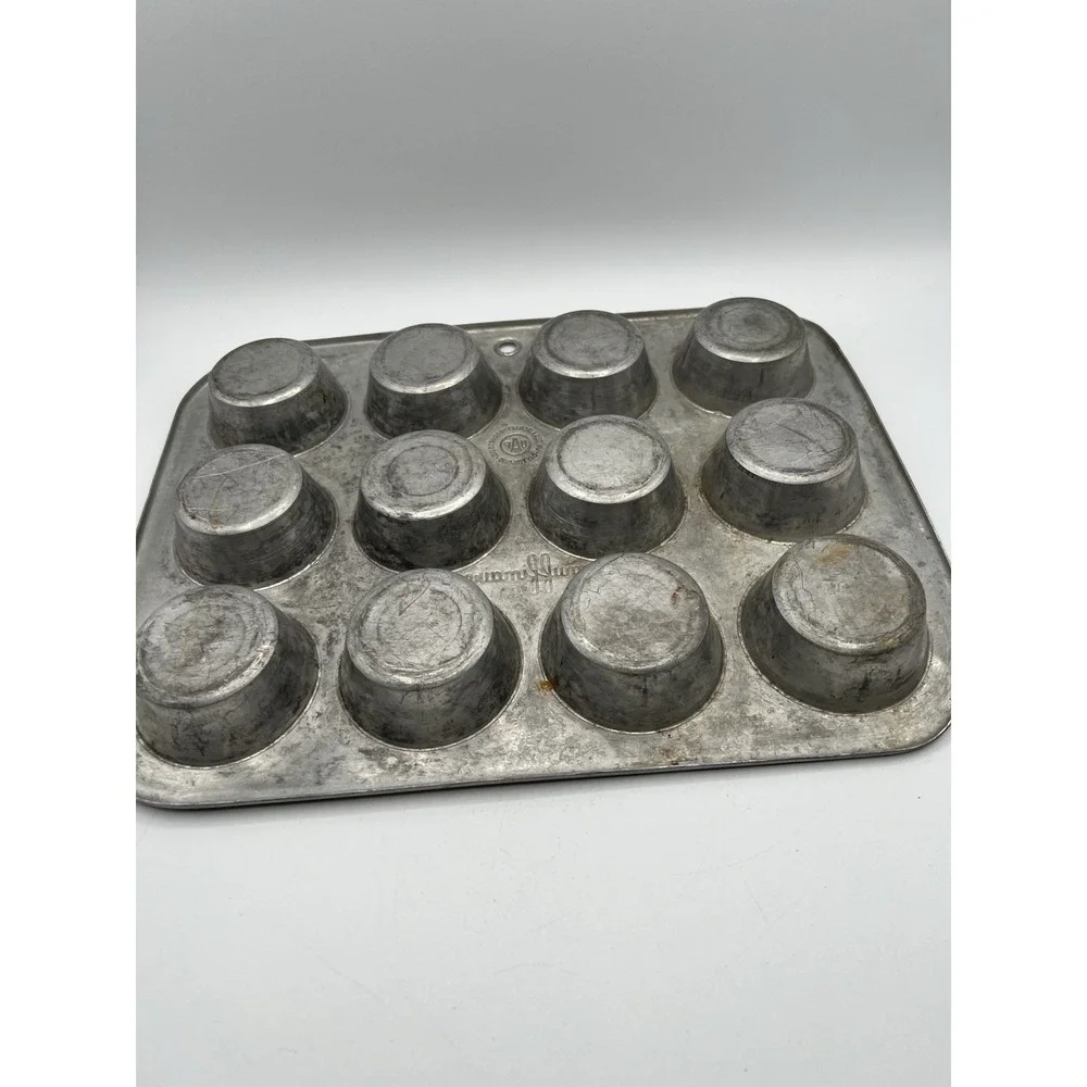 Vintage MUFFINAIRE‎ 12 Muffin Cupcake Pan Aluminum Tin Dayton Ohio USA Aircraft
